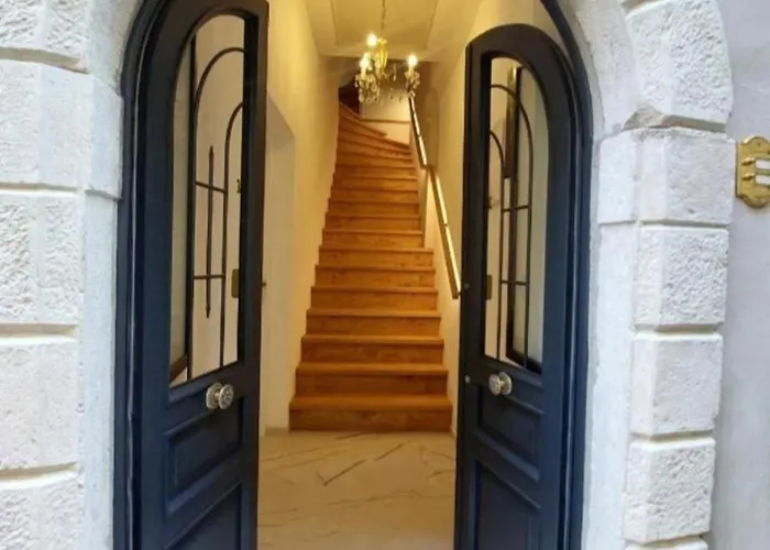 Apartman La Perla Al 47 *
